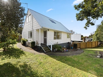 52B Pelorus Street, Glenview, Hamilton