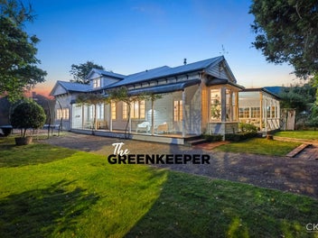 2 Barton Road, Heretaunga, Upper Hutt