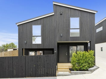 72B Weatherly Road, Torbay, Auckland