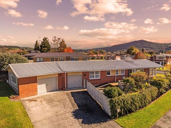 42 Hillcrest Avenue, Hillcrest, Rotorua