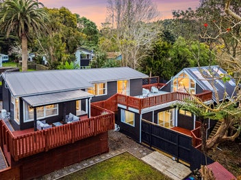 380 Huia Road, Titirangi, Auckland
