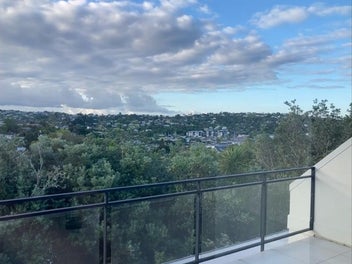 7/49 Browns Bay Road, Browns Bay, Auckland