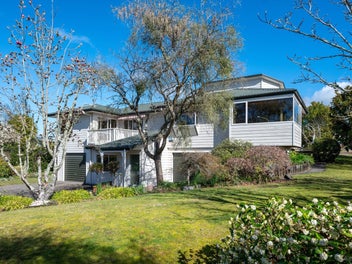 37 Kahurangi Drive, Rangatira Park, Taupo
