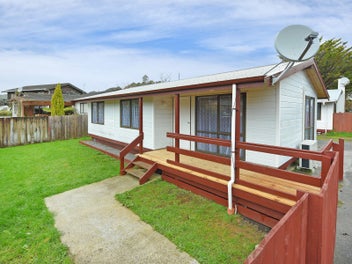 38A Gemstone Drive, Birchville, Upper Hutt
