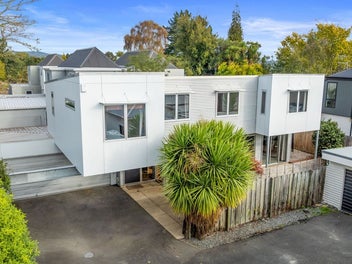 17A Brockworth Place, Riccarton, Christchurch