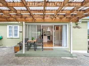 43 Moores Valley Road, Wainuiomata, Lower Hutt