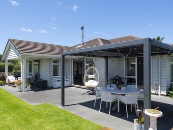 1 Hamilton Drive, Wainui, Gisborne