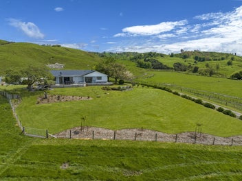 271 Awamate Road, Frasertown, Wairoa