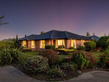 1 Baltic Place, Northwood, Christchurch