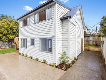 21 Cardigan Street, Morningside, Auckland