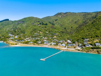 5 Okiwa Place, Picton