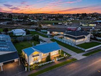 5 Collins Street, Waipawa, Waipawa