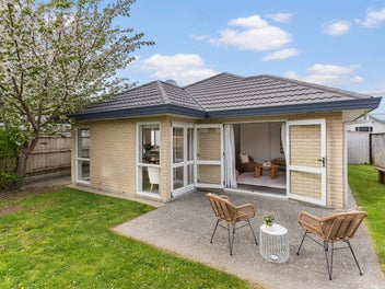 36 Sheridan Crescent, Trentham, Upper Hutt