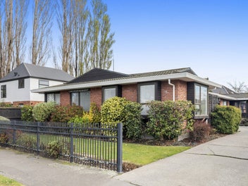 1/137 Grahams Road, Burnside, Christchurch