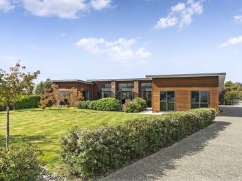 10 Sir Herbert Hart Avenue, Lansdowne, Masterton