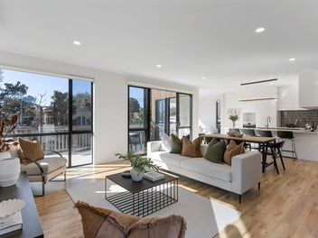 98A Nile Road, Milford, Auckland