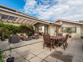 27 McIntosh Road, Brighton, Dunedin