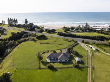 858 Wainui Road, Wainui, Gisborne