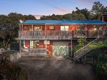 1/70 Stredwick Drive, Torbay, Auckland