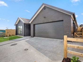 7 Suffolk Down Road, Karaka, Papakura