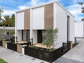 4/9 Oregon Avenue, Avondale, Auckland