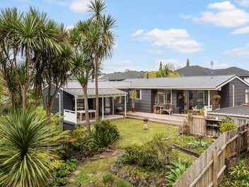 2/16 Norgrove Avenue, Mount Albert, Auckland