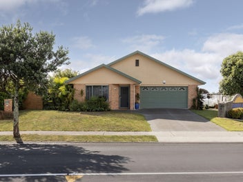 83 Summerland Crescent, Papamoa Beach, Papamoa