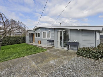 92 Tollemache Road East, Longlands, Hastings