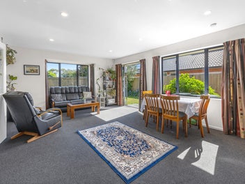 6 Sheraton Place, Redwood, Christchurch