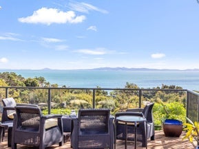 18 Bay View Road, Cable Bay, Cable Bay
