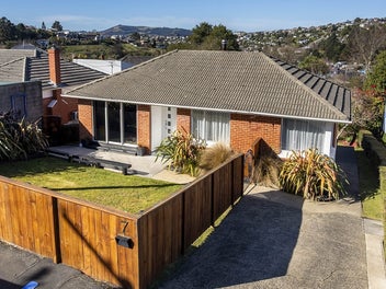7 Ettrick Street, Glenross, Dunedin