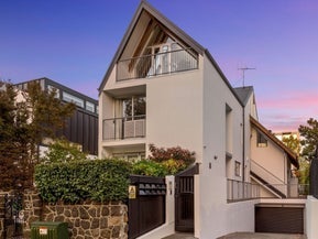 9/32 Cranmer Square, Christchurch Central, Christchurch
