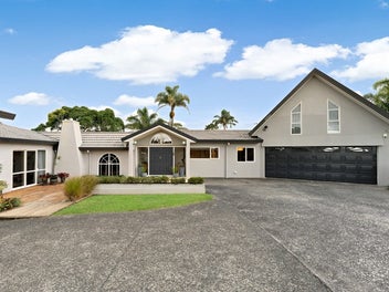 35 Cloverfields Drive, Waimauku, Waimauku