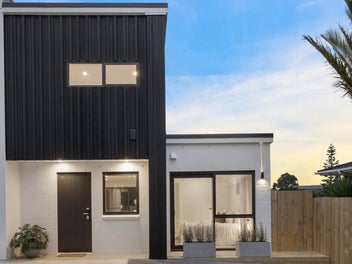 72D Weatherly Road, Torbay, Auckland