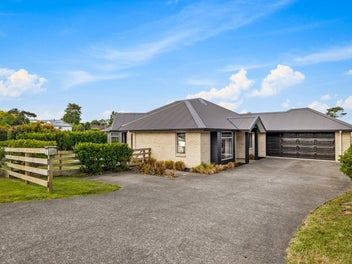 4 Norglen Lane, Riverhead, Riverhead