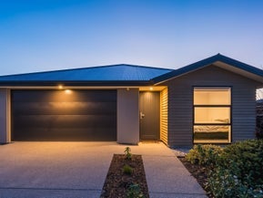 12 Scurr Terrace, Wanaka