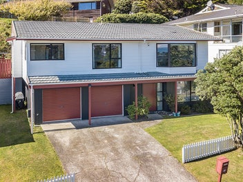 71 Leeward Drive, Whitby, Porirua