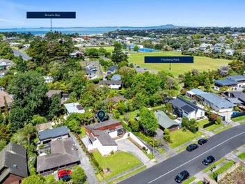 148 Stapleford Crescent, Browns Bay, Auckland