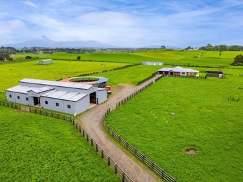 312 Corbett Road, Paraite, New Plymouth