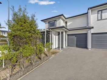 6/2 Armoy Drive, East Tamaki, Auckland