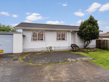 2/9 Heathberry Close, Papatoetoe, Auckland