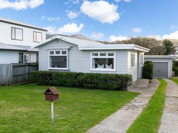 42 Tarawera Road, Johnsonville, Wellington
