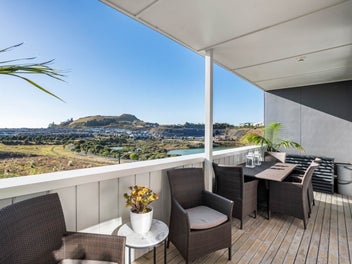 202/189 Barbarich Drive, Stonefields, Auckland