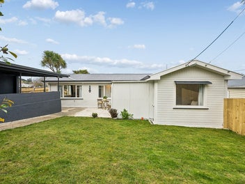9 Peter Street, Caversham, Dunedin