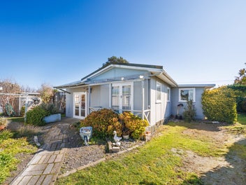 12 Beach Street, Tangimoana, Tangimoana