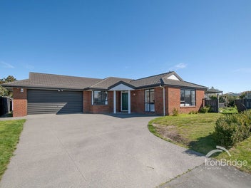 211 Rolleston Drive, Rolleston, Rolleston