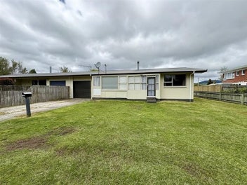 1A Cooper Avenue, Holdens Bay, Rotorua