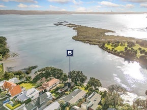 9A Lynch Street, Point Chevalier, Auckland