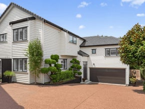 2/8 Calluna Crescent, Totara Heights, Auckland