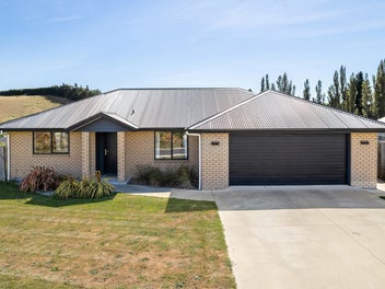 11 Mallard Drive, Waihola